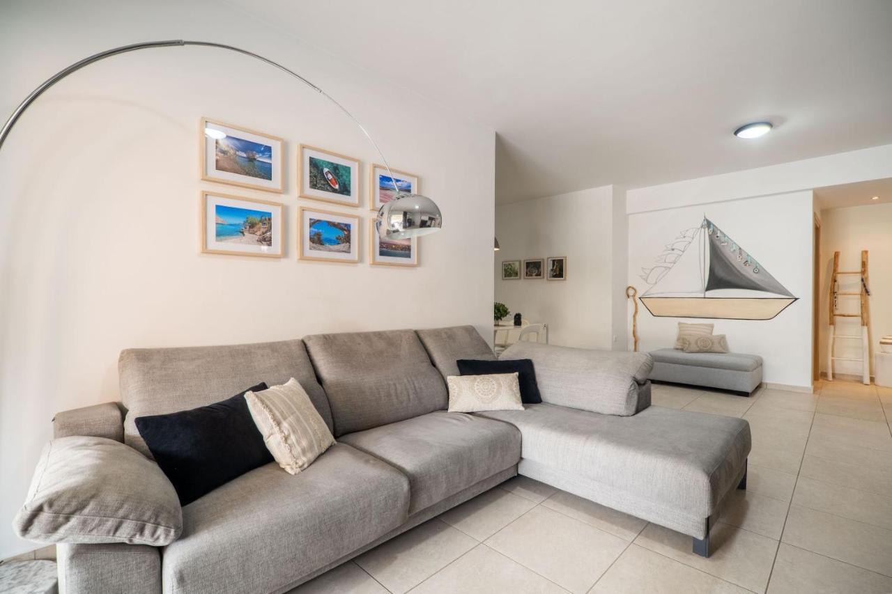 City Beach Apartment Khania Eksteriør bilde