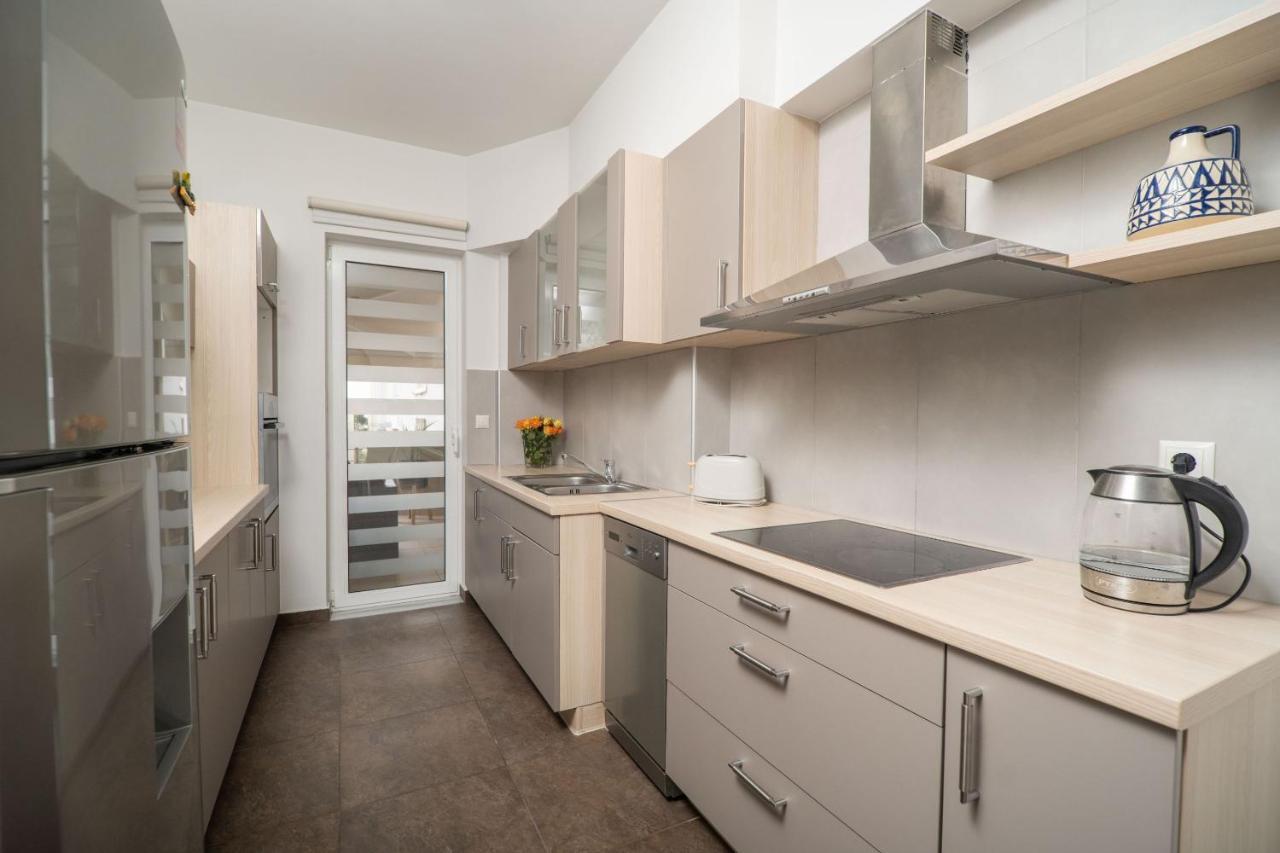City Beach Apartment Khania Eksteriør bilde